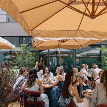 InOut Bistro фото 3