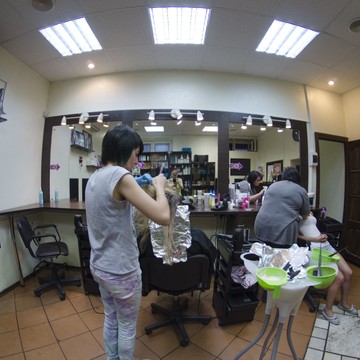 Салон-парикмахерская Gnezdo в Нижегородском районе фото 2