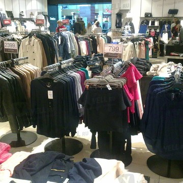 Bershka на Василеостровской фото 2