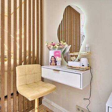 Студия маникюра NailMaker Bar на Смоленской фото 3