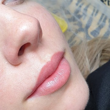 Студия перманентного макияжа на проспекте им. Петра Столыпина фото 1