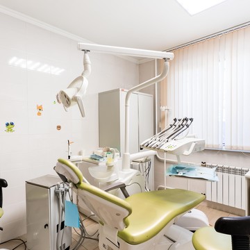 Клиника эстетической стоматологии Будь Здоров! фото 2