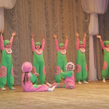 Школа танцев Ассоль на Локомотивной улице фото 2