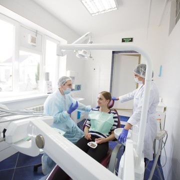 Стоматологическая клиника Добрый доктор в Тракторозаводском районе фото 3
