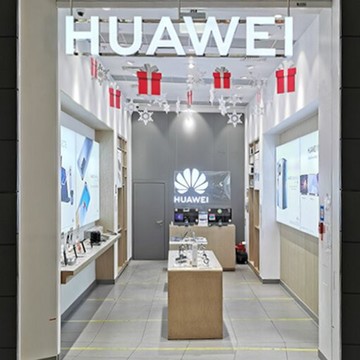 Фирменный магазин Huawei в Москве фото 1