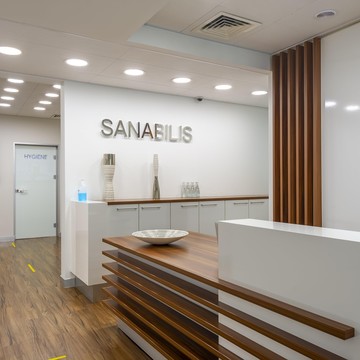 Центр стоматологии и челюстно-лицевой хирургии SANABILIS фото 1