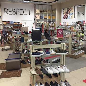 Обувной магазин Respect на проспекте Победы, 141 фото 3