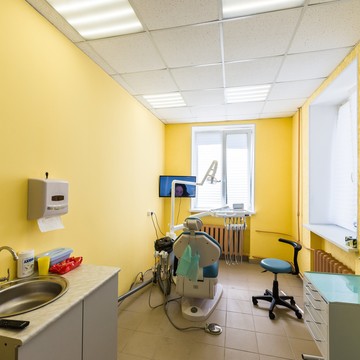 Стоматологический центр Улыбайся на Никольском шоссе фото 3