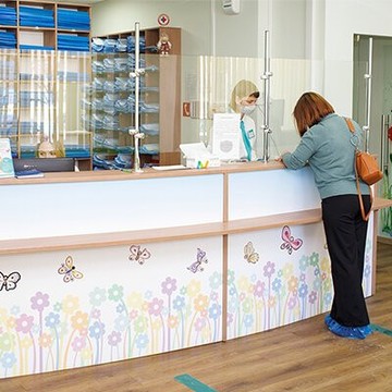 Детская клиника МЕДСИ на улице Карла Маркса, 453 фото 1