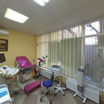 Медицинская клиника Ваш Доктор в Симферополе фото 3