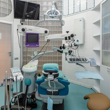 Стоматологическая клиника Уни Дент на Выборгской фото 1