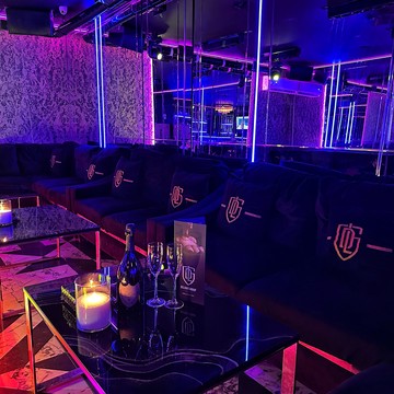 Стриптиз-клуб DELIGHT на ул. Рубинштейна, д. 22 фото 2