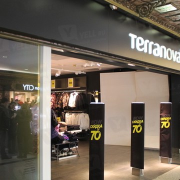 Магазин одежды Terranova в Москве фото 1