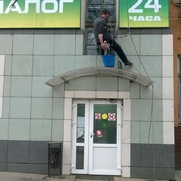 Диалог на улице Земляной Вал фото 1