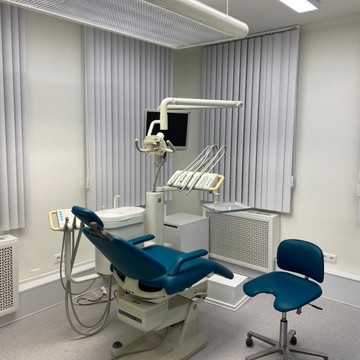 Стоматологическая клиника ДентаЛэнд фото 1