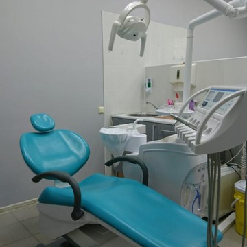 Стоматологическая клиника Демократ на Пятницком шоссе фото 3