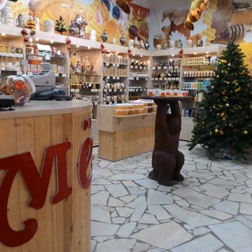 Магазин Медовый край в Советском районе фото 1