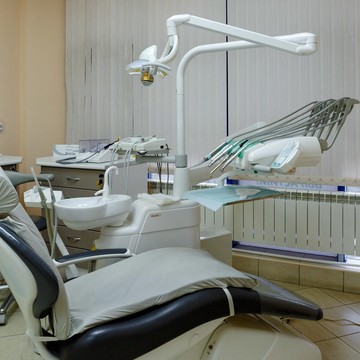 Клиника Семейная стоматология № 1 на Будапештской улице фото 2
