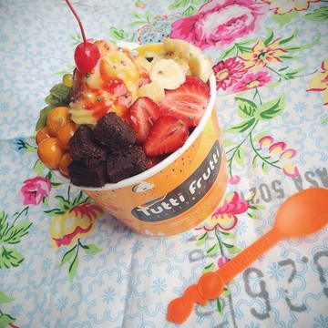 Tutti Frutti Frozen Yogurt в Советском районе фото 1