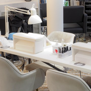 Нейл-бар Nail &amp; brow bar на Комсомольском проспекте фото 3