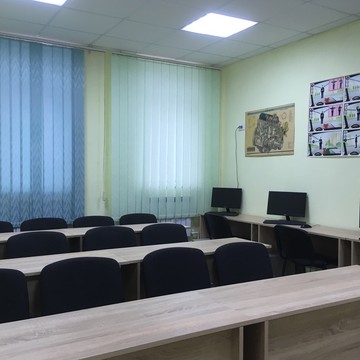 Автошкола Руль на Большой Тарасовской улице фото 1