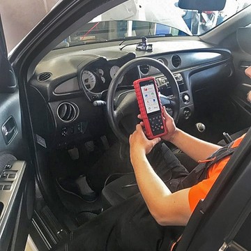 Федеральная сеть автомагазинов МаслоМаркет на улице Мельникайте фото 2