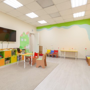 Образовательный центр Яркие дети на улице Уральских Рабочих фото 1