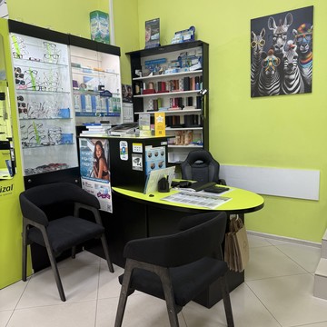 Салон оптики &quot;Хамелеон&quot; в Санкт-Петербурге фото 1