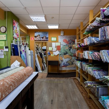Магазин тканей и швейной фурнитуры Tessuti фото 1
