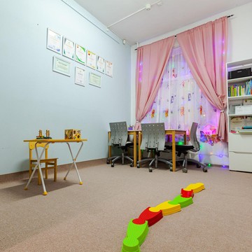 Компания дополнительного образования для детей и взрослых фото 1