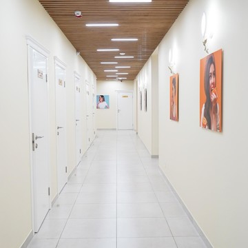 Стоматологическая клиника Ультра-Дент на улице Сулимова, 53а фото 2