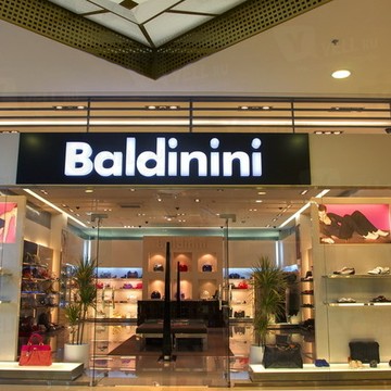 Baldinini на улице Типанова фото 1