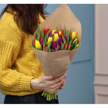 Магазин цветов Цветовик на Комендантском проспекте, 33 к 1 фото 1