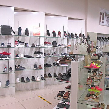 Магазин обуви Respect в Центральном районе фото 1
