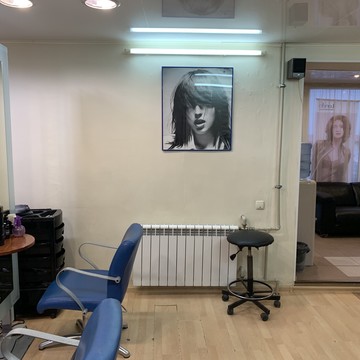 Салон-парикмахерская Соблазн на Полтавской улице фото 1