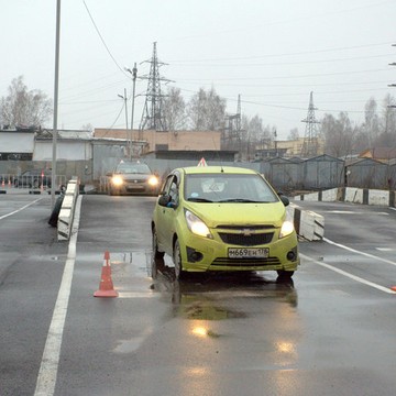 Автошкола Волна на Шлиссельбургском проспекте фото 2