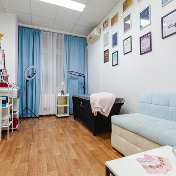 Студия перманентного макияжа на Большой Марьинской улице фото 2