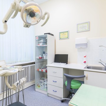 Стоматология Эстедент в Обуховском переулке фото 1