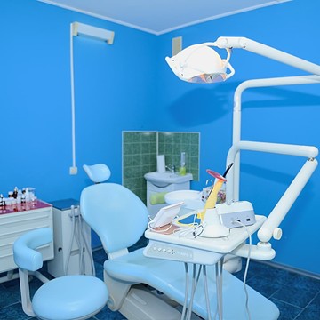 Стоматологическая клиника Забота фото 1