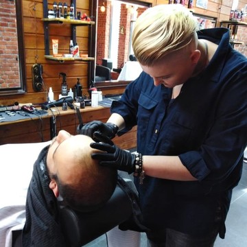 Барбершоп Pablo&#039;s Barbershop &amp; Tattoo на улице Александры Монаховой в Коммунарке фото 2