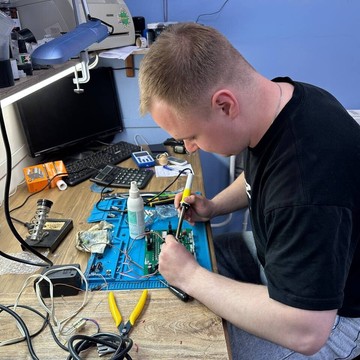 Сервисный центр по ремонту цифровой и строительной техники РЕКОМ Сервис фото 3