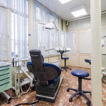 Стоматологическая клиника Алекс в Жуковском фото 1
