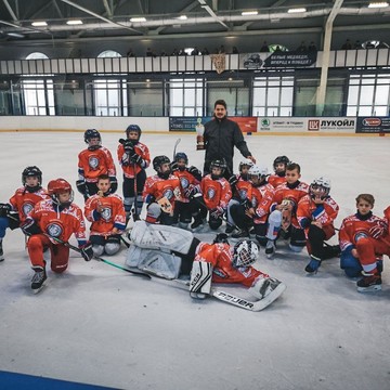 Школа хоккея для детей и взрослых RF Hockey в Строительном проезде фото 2