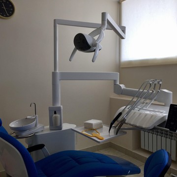 Стоматологическая клиника Дентэлит фото 2