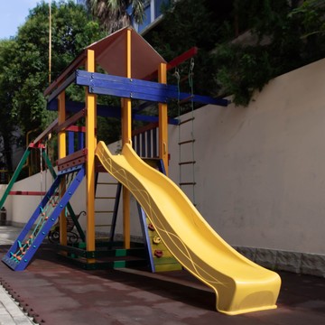 Детский центр Солнечный луч на Нагорной улице фото 1