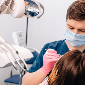 Стоматологическая клиника Улыбнись! фото 2