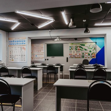 Автошкола по обучению вождению на автомобилях и мотоциклах Драйв на Даурской улице фото 2