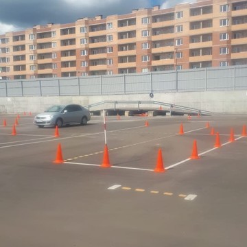 Автомотошкола Универ Авто фото 2