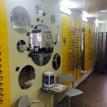 Салон по продаже очков и контактных линз Городской центр коррекции зрения на Ямской улице фото 2