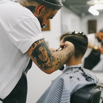 Мужская парикмахерская Chop Chop на улице Курчатова фото 3